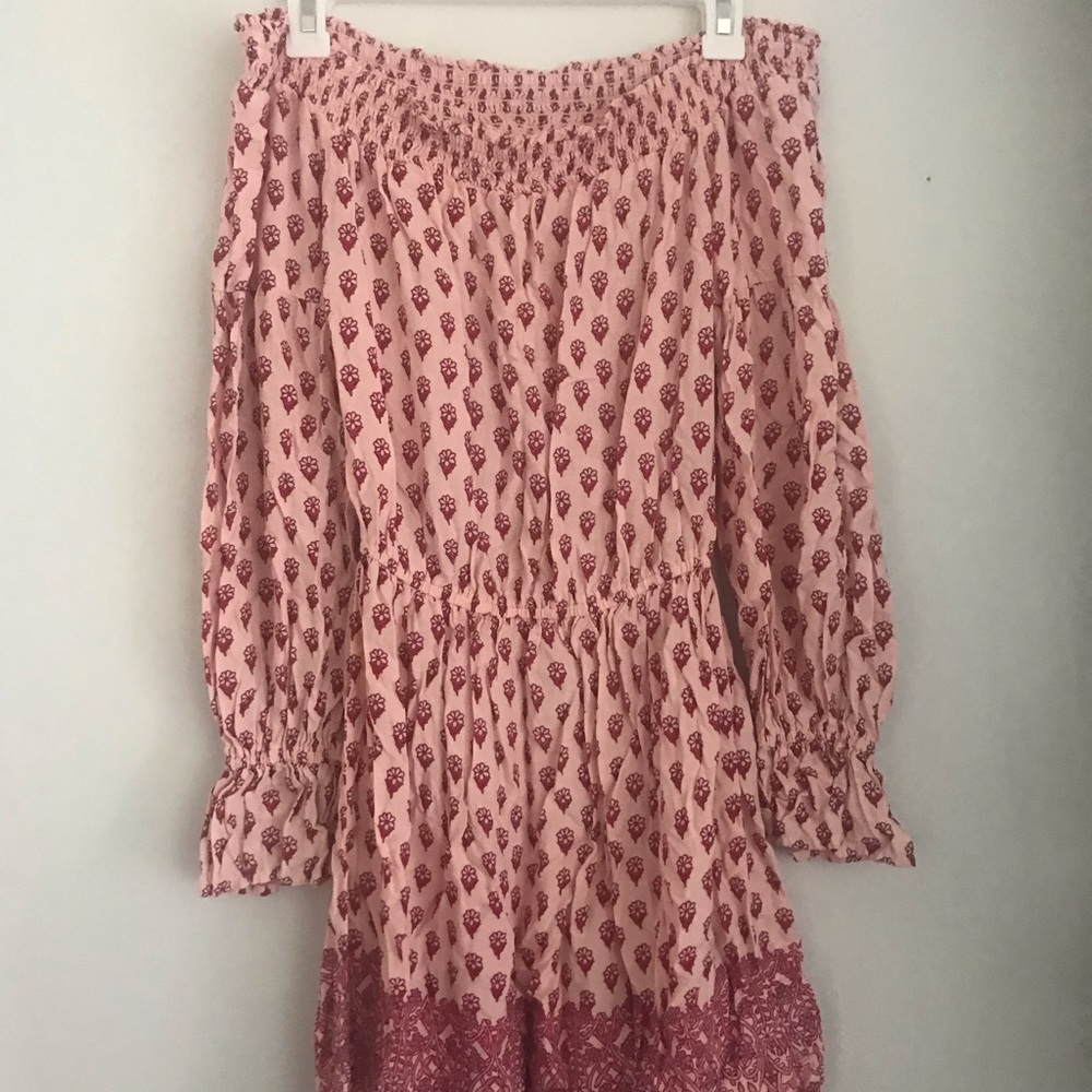 Hollister off the shoulder floral dress